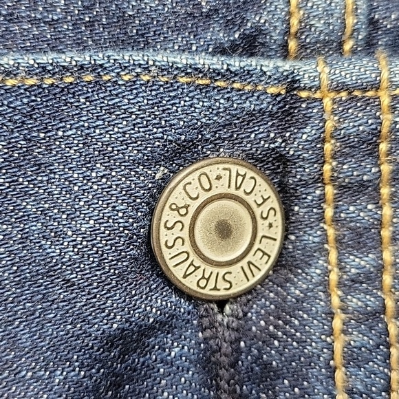 Levi's Denim Jean Trucker Jacket - Size Small - Picture 4 of 14